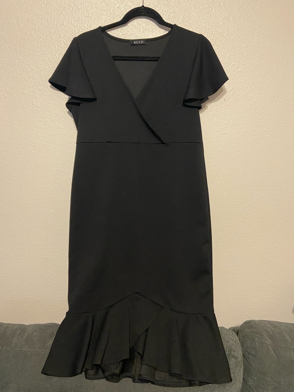 Maternity Black V-Neck Flutter-Sleeve Dress with Ruffle Hem, Size XL